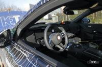 新型BMW 5シリーズ、車内湾曲ディスプレイを初めて激写！ - BMW i5 1