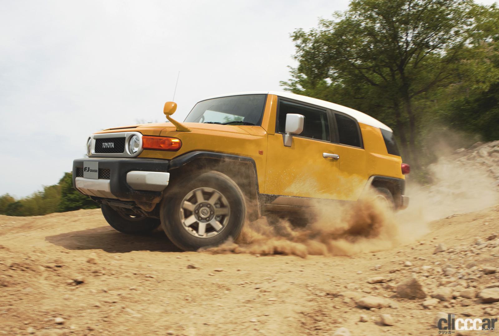 タレントのヒロミさんの新愛車 木梨憲武さんから譲られたトヨタ Fjクルーザー ってどんなクルマ Clicccar Com