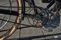 「120年前のお宝発見！英国・トライアンフの1901年製プロトタイプは自転車みたいな「ペダル付きバイク」だった」の6枚目の画像ギャラリーへのリンク