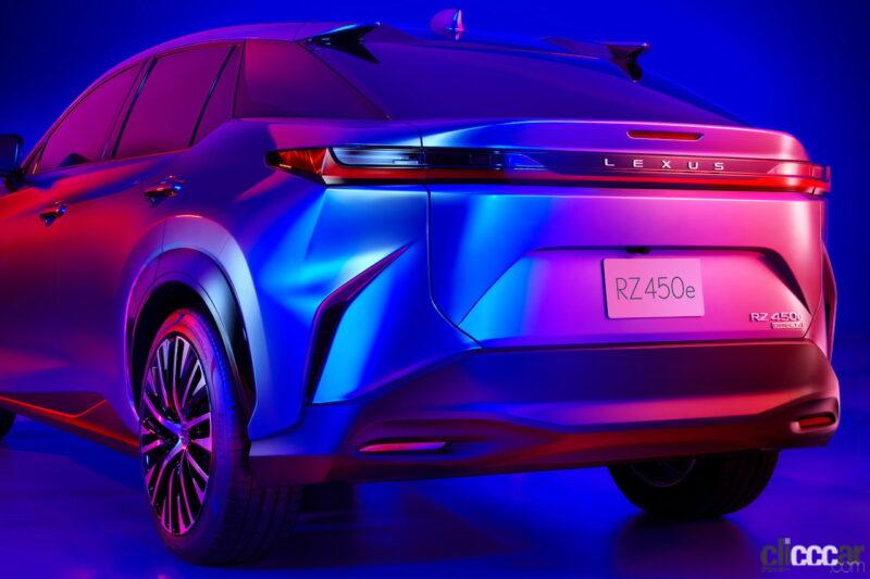 「レクサスの新型電動SUV「RZ」、2022年発売の可能性！」の2枚目の画像