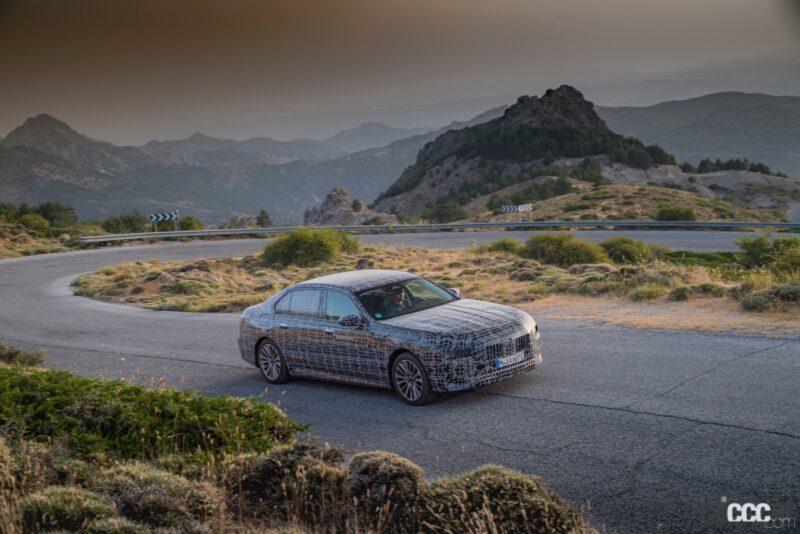 「最強スペックが凄い！BMW 7シリーズ次期型に初EV、プロトタイプを公式リーク」の13枚目の画像