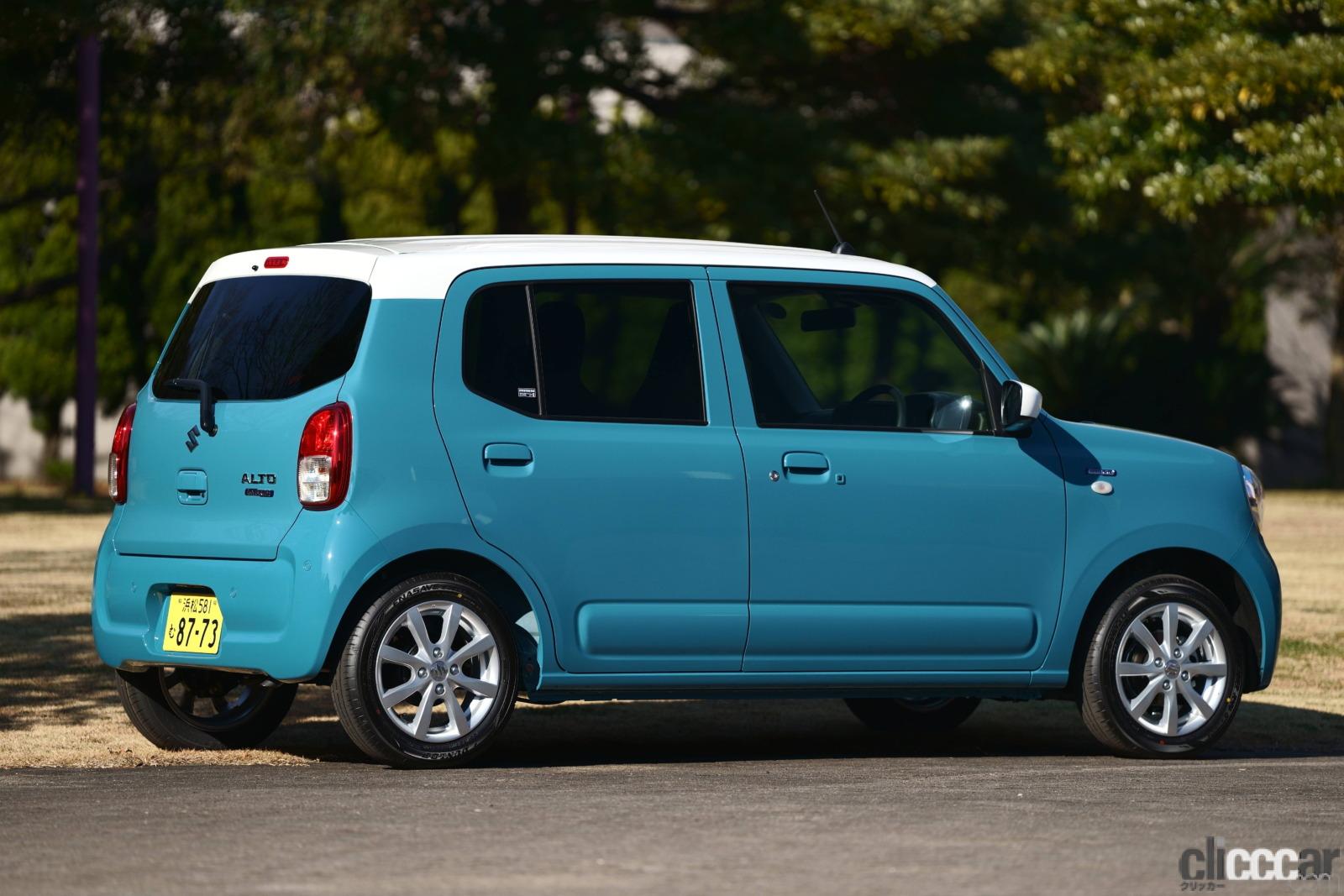 新型スズキ・アルトのエクステリアは、先代のキリッとした雰囲気から