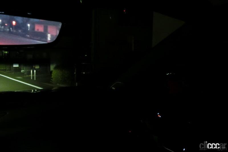 「高級外車キャデラックのヘッドライト・テールランプはどう光る？最新キャデラックXT4試乗その3／ライトと夜間走行編【新型車ねちねちチェック第8弾】」の25枚目の画像