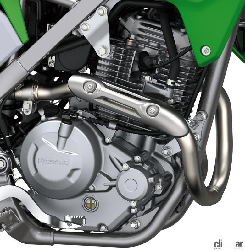 「カワサキが新型オフロードバイク「KLX230S」発売。830mmの低シート高で初心者も悪路が安心」の9枚目の画像