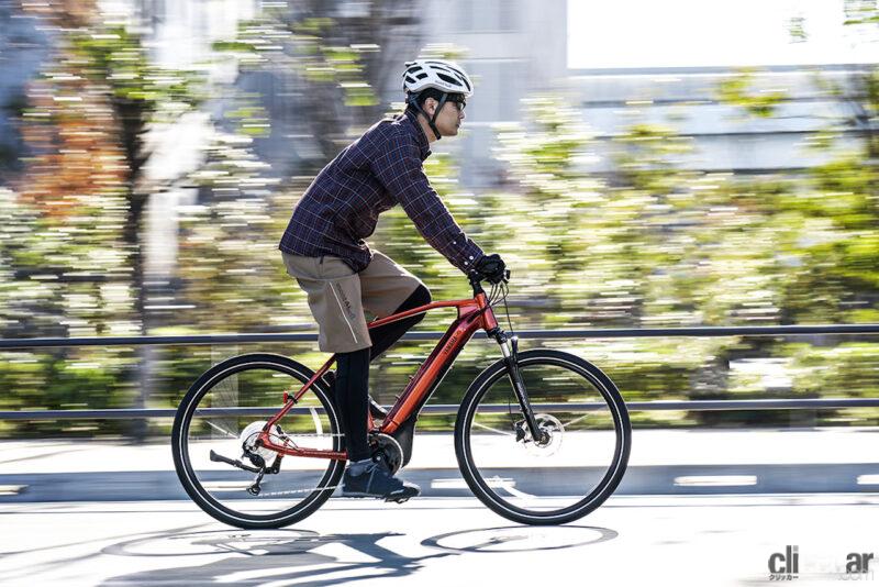 「街乗りから週末ライドまで使えるスポーツ電動アシスト自転車「CROSSCORE RC」がヤマハ発動機から新登場」の2枚目の画像