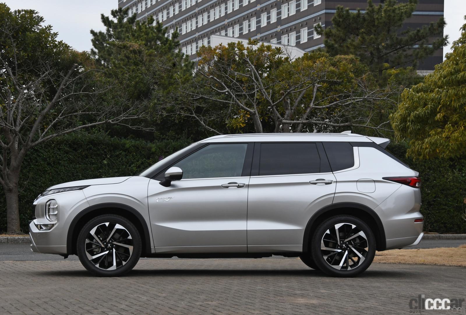 22outlander 012 画像 三菱アウトランダーphevは輸入車なら1000万円級 なのに500万円から選べる高コスパのプレミアムsuv 三菱アウトランダーphevとは Clicccar Com 22outlander 012 画像 三菱アウトランダーphevは輸入車なら1000万円級 なのに500万円から選べる高コスパのプレミアムsuv 三菱アウトランダーphevとは Clicccar Com