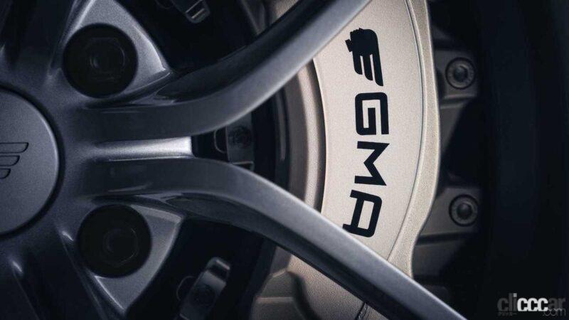 「運転席はアナログ!? 約2億1000万円のゴードン・マレー新型スーパーカー「T.33」世界初公開」の2枚目の画像