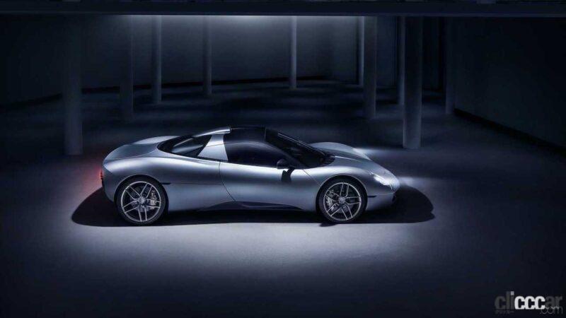 「運転席はアナログ!? 約2億1000万円のゴードン・マレー新型スーパーカー「T.33」世界初公開」の17枚目の画像