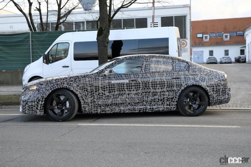 「これが実車だ！BMW M5次期型は811馬力の電動モンスターに」の7枚目の画像