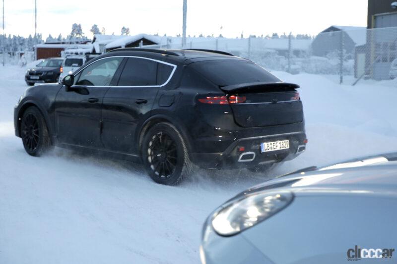 「ポルシェ マカン、EV版は新車名採用の可能性も!? 最新プロトタイプが豪雪地帯でテスト中」の12枚目の画像