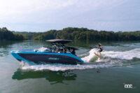 ヤマハ発動機からウェイクサーフィンに最適な波を作り出すスポーツボートの2022年モデルが登場 - YAMAHA_Sportsboat_255XD_20220226_