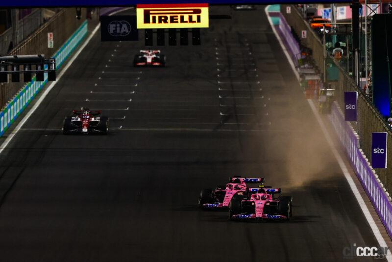 「レースなのにポジションの譲り合い!? 頭脳戦が繰り広げられたサウジアラビアGP【F1女子のんびりF1日記】」の10枚目の画像