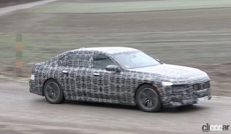 「BMW 7シリーズ次期型、ガソリンモデル実車が走る！【動画】」の2枚目の画像