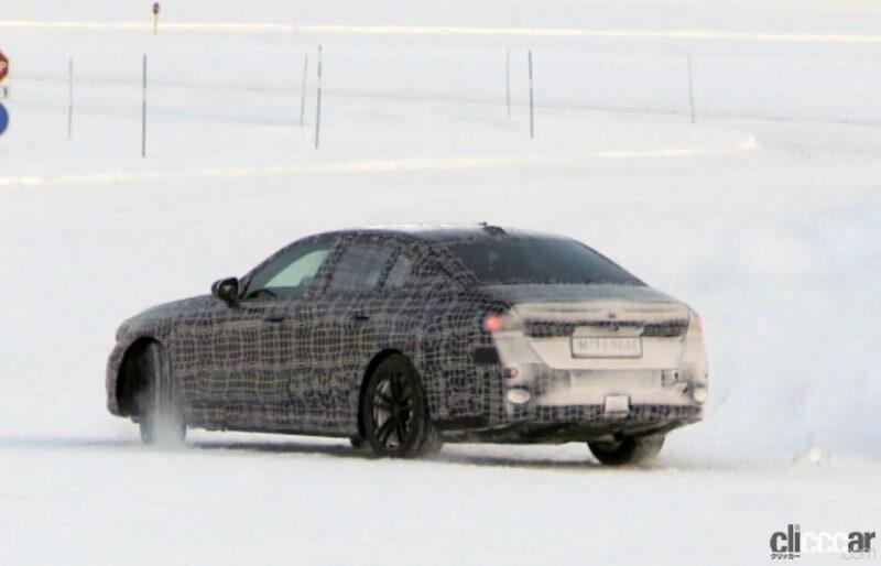 「BMW 5シリーズ初のEV版「i5」、ガソリン車との違いはほぼ無し【動画】」の3枚目の画像