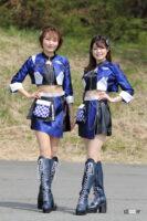 山本もえぎさん(左)、安西茉莉さん(右)