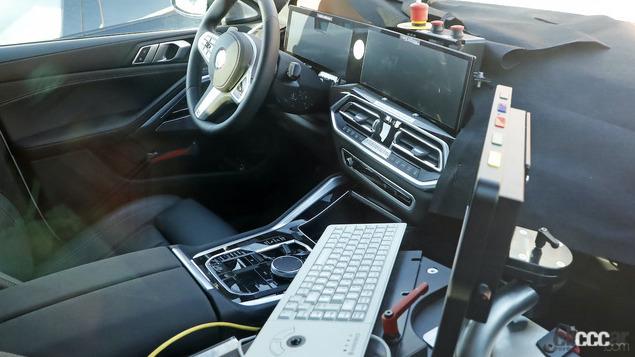 「新しいデイタイム・ランニング・ライトを装着。BMWクーペSUV「X6」の内部には「iDrive8」を搭載」の13枚目の画像