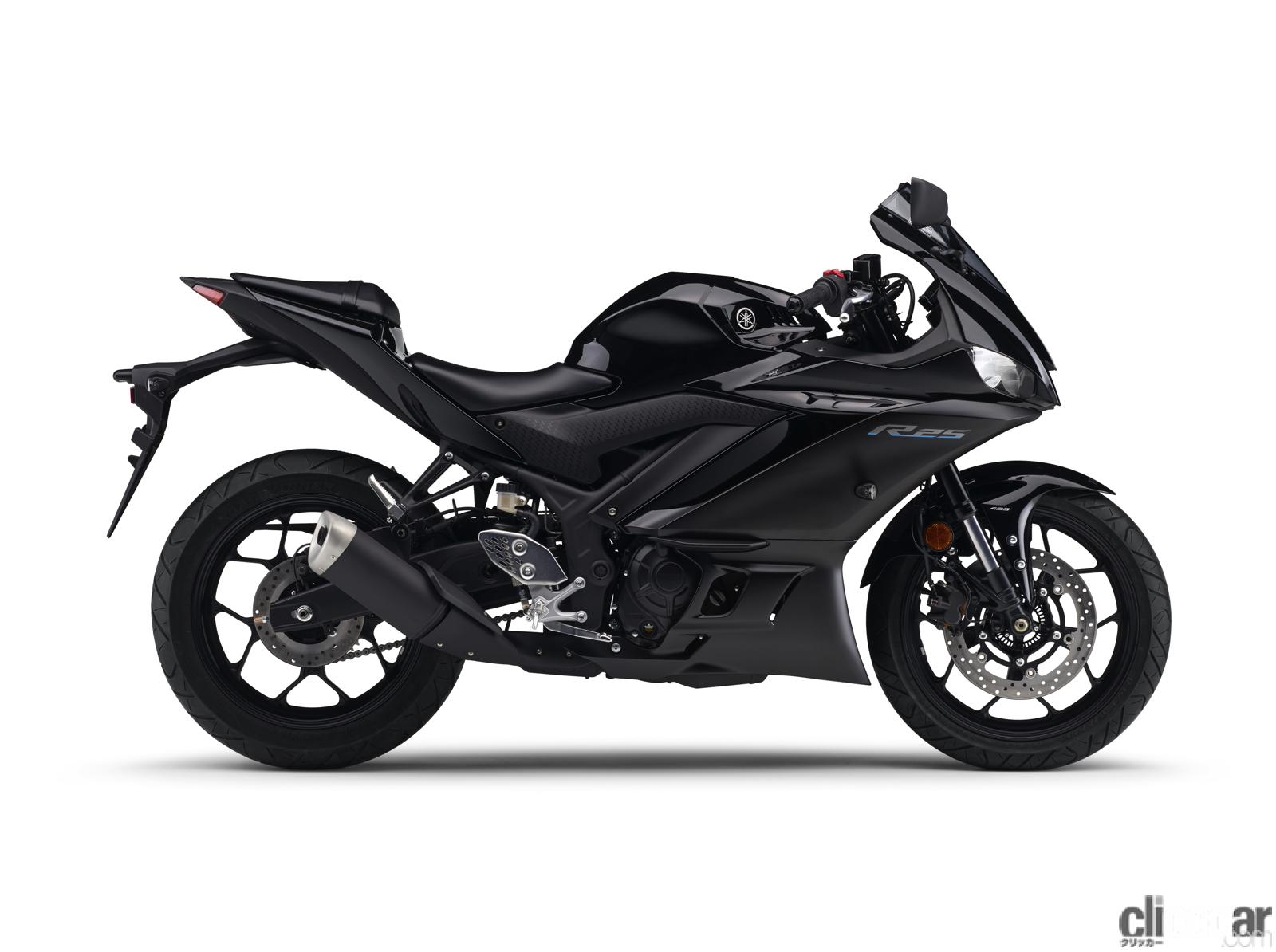 ヤマハ「YZF-R25」にクイックシフターをオプション設定した2022年