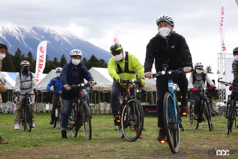 「富士山をバックに高原を快走！名所巡りや試乗、MTBレッスンでヤマハのe-バイク「YPJ」を満喫【YPJファンミーティング】」の2枚目の画像