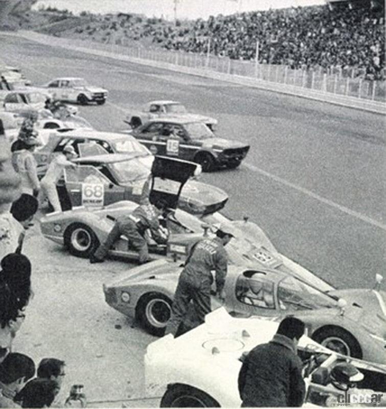 「「フェアレディZ」レース復活に振り返る　初戦はフォードGT40との対決、Z誕生当時の衝撃的レースシーン【モータースポーツ龍宮城・ゲート1】 」の1枚目の画像