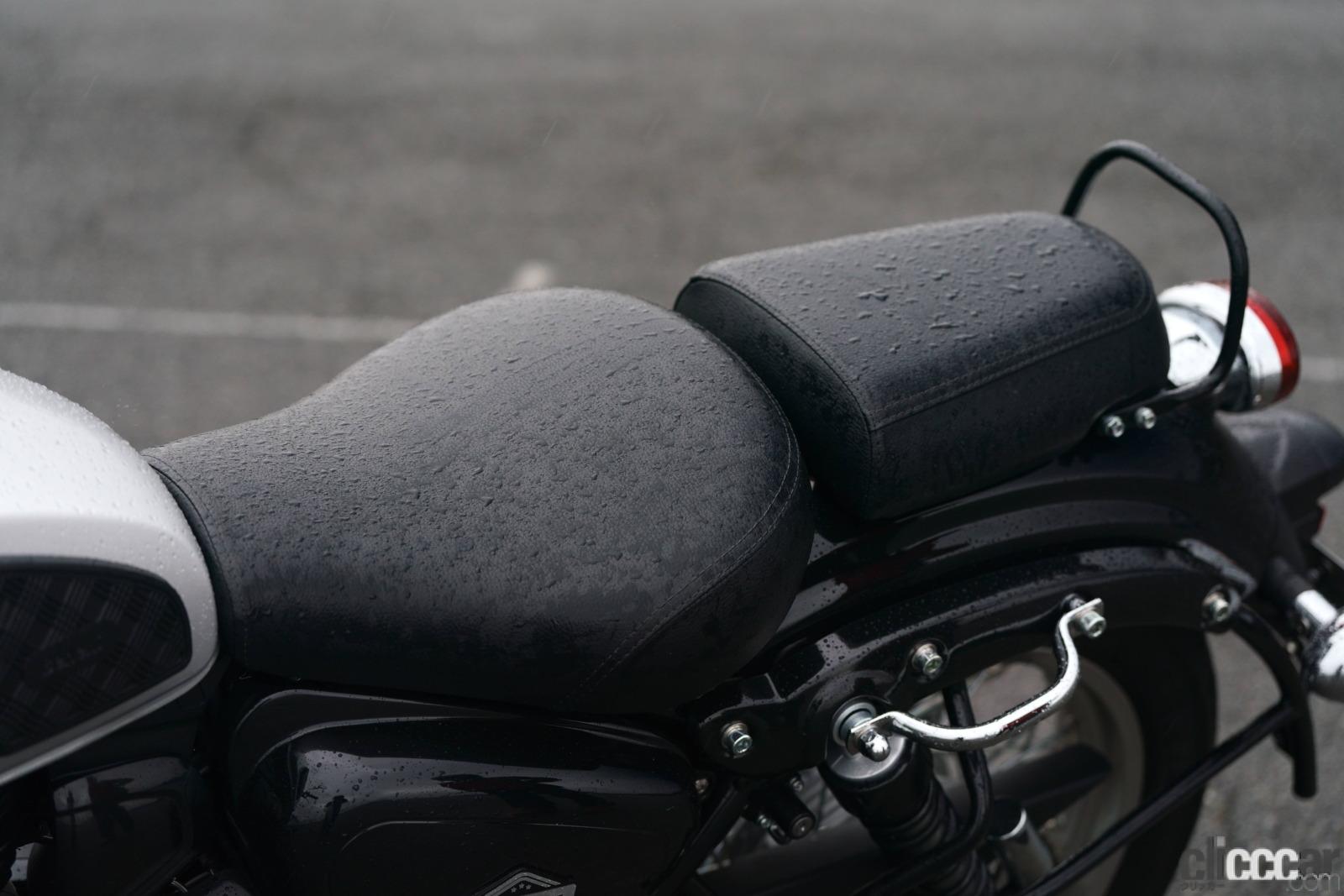 「ベネリの新型「インペリアーレ400」に試乗。のんびりバイク旅が楽しいネオレトロモデル」の32枚目の画像