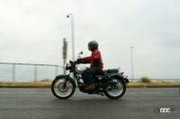 「ベネリの新型「インペリアーレ400」に試乗。のんびりバイク旅が楽しいネオレトロモデル」の16枚目の画像ギャラリーへのリンク