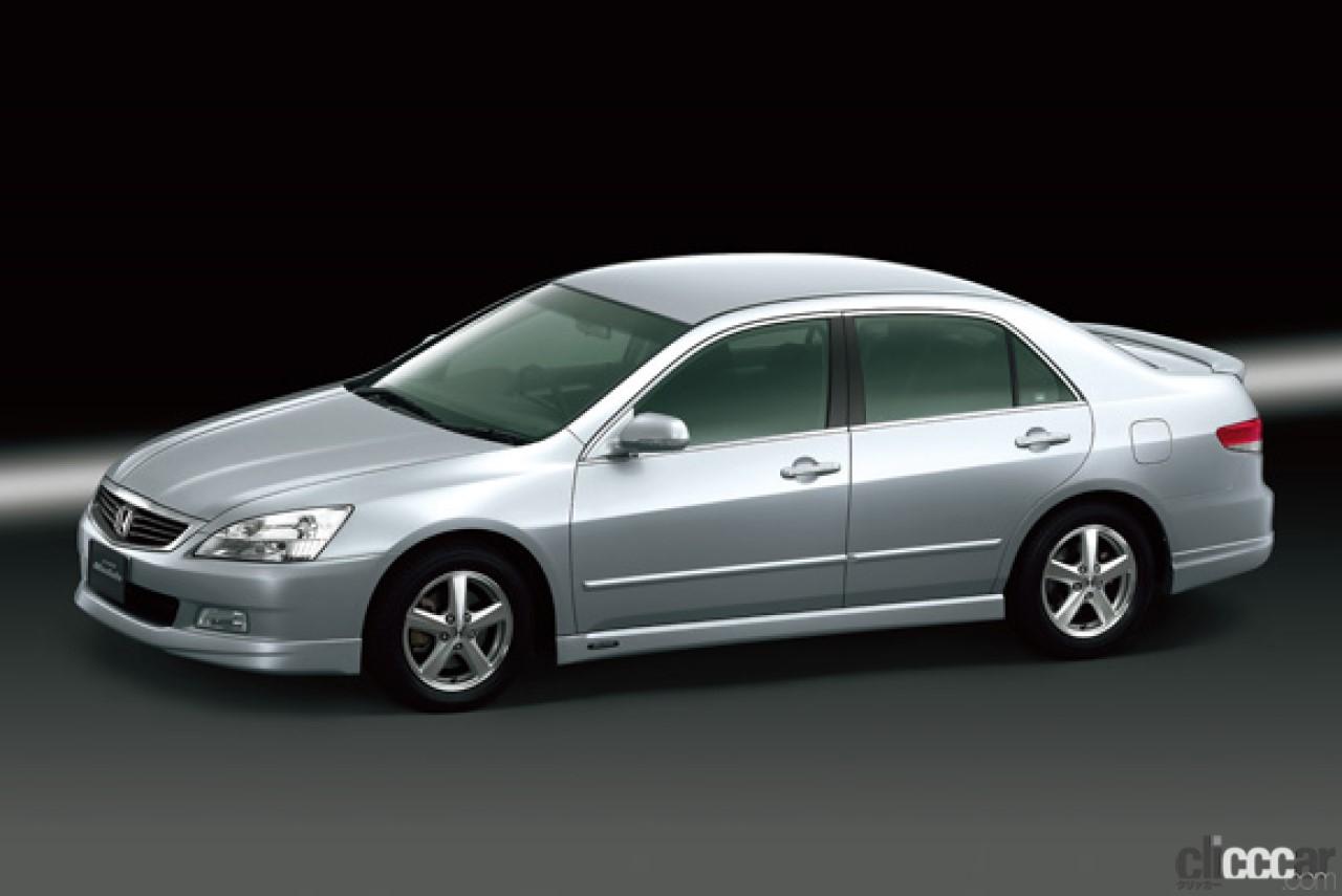 ホンダインスパイア 4代目 デビュー ハイソカーから先進技術のクルマへ変化 今日は何の日 6月18日 Clicccar Com ホンダインスパイア 4代目 デビュー ハイソカーから先進技術のクルマへ変化 今日は何の日 6月18日 Clicccar Com