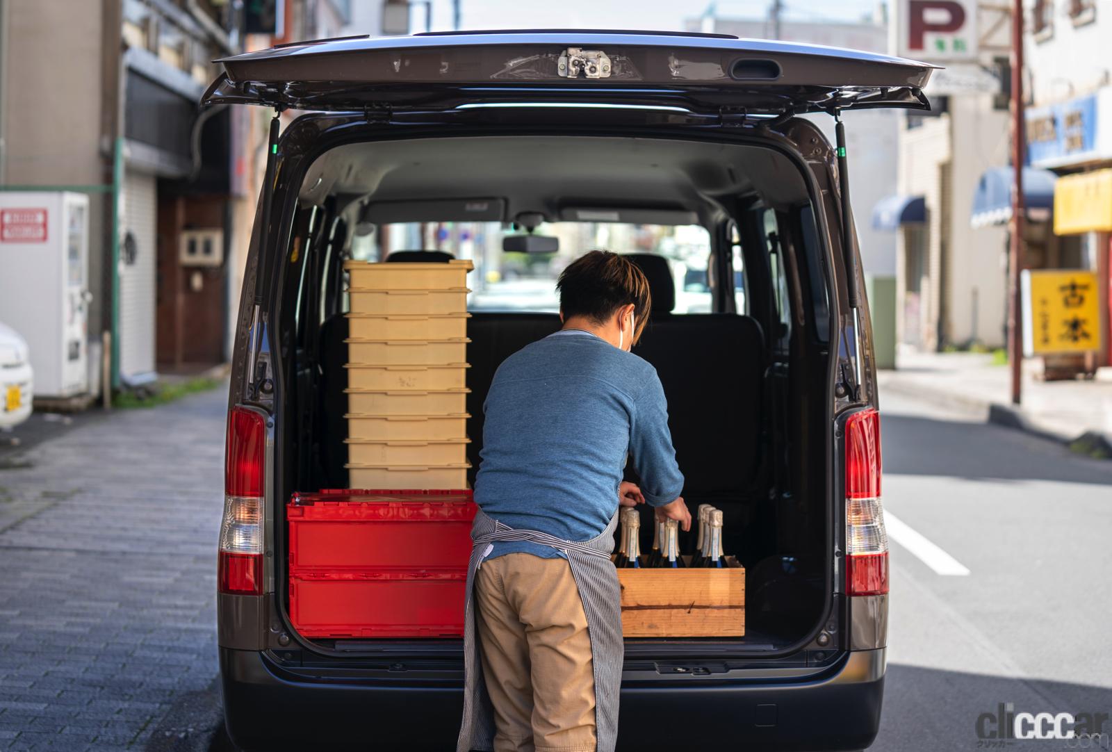 タウンエースを丸目でキュートなスタイルにカスタムできる フレックス リノカの新型 モル 登場 Clicccar Com