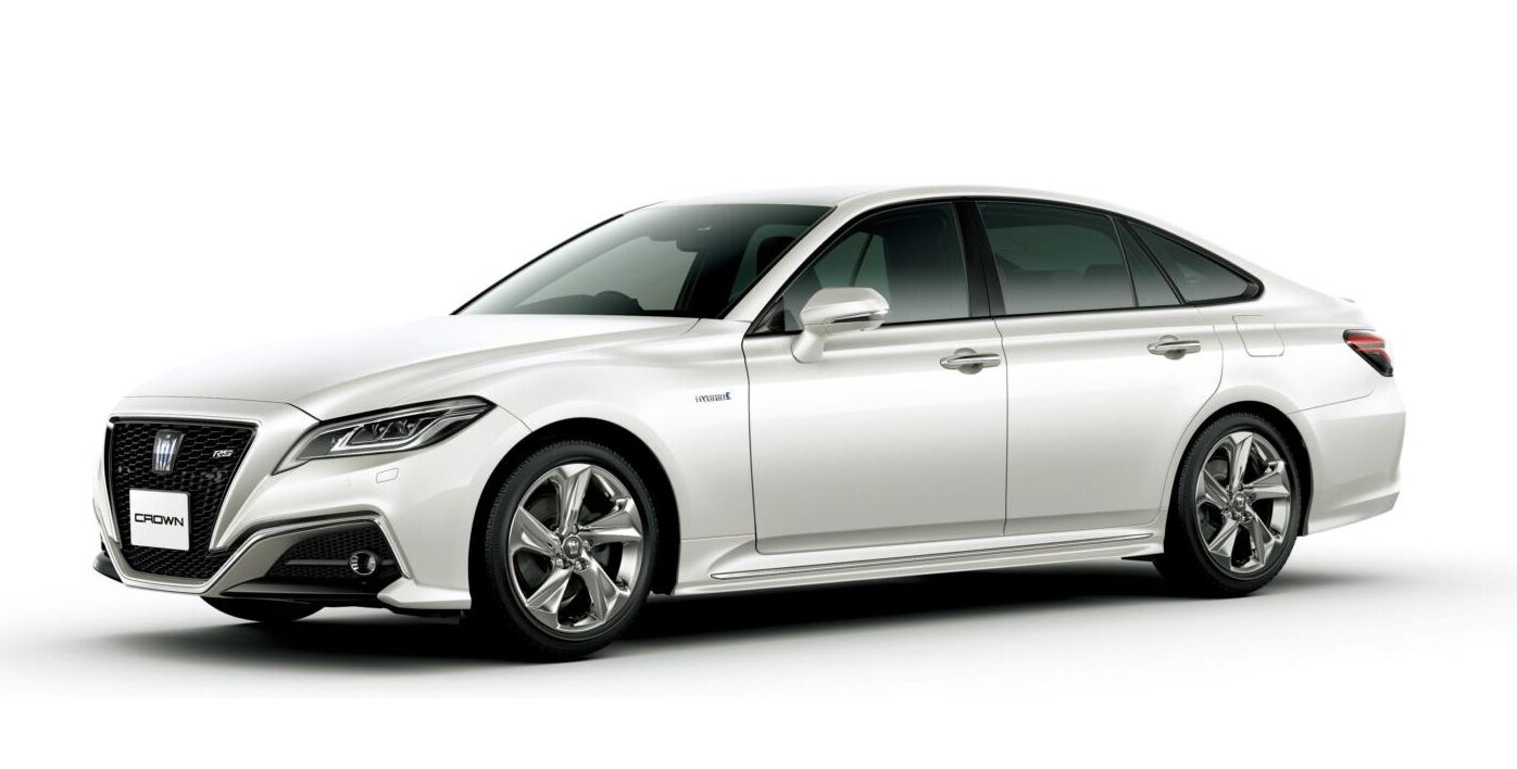 Crown 007 画像 トヨタ クラウンとは 16代目7 15日発表目前 1955年に登場した日本初の純国産乗用車 初代クラウン 現行 15代目 クラウン まで Clicccar Com
