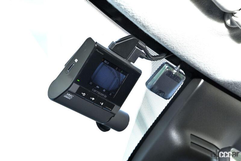 「カロッツェリアのハイグレードドライブレコーダー「VREC-DZ800DC」は、高精度のあおり運転検知、夜間でも鮮明な映像で駐車監視が可能」の9枚目の画像