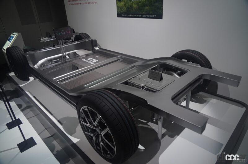 「BYDが日本でEV乗用車を発売する「本気度」はウインカーからわかる？」の43枚目の画像