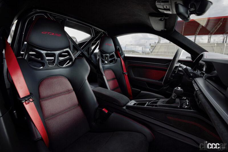 「ポルシェ新型「911GT3 RS」、公道を走れる最強マシン、価格3134万円で予約受注開始」の9枚目の画像