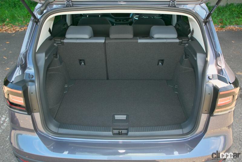 「輸入車SUV販売台数No.1の「VW T-CROSS」は、優れたパッケージングによる使い勝手の良さが魅力【新車試乗】」の5枚目の画像