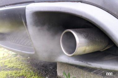 2000年以前は、発進・加速時に白煙が排出するディーゼル車をよく見かけた（PHOTO：写真AC_ スネール）