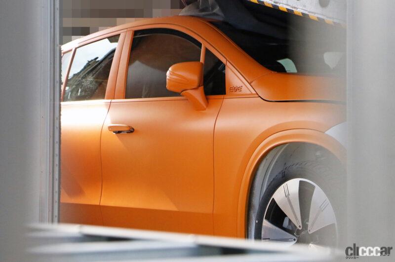 「メルセデス・ベンツ「EQE SUV」、キャビン内を先行公開」の5枚目の画像