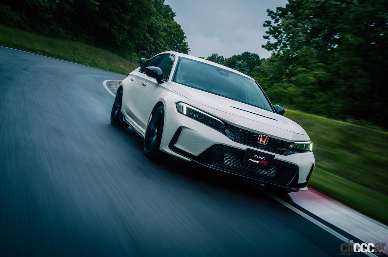 新型ホンダ「シビック・タイプR」2022年9月2日発売。価格は500万円切りの499万7300円 | clicccar.com