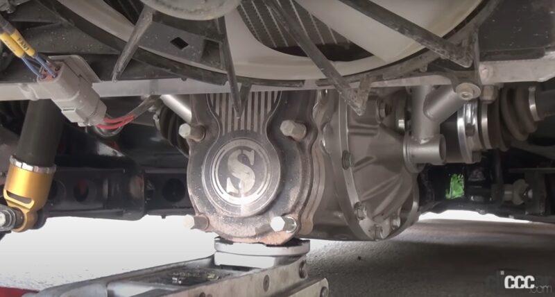 「「タイヤがもうない」旧車ハコスカにV8エンジンをブチ込み谷口信輝が見事なドリフトを魅せた【NOBチャンネル】」の13枚目の画像