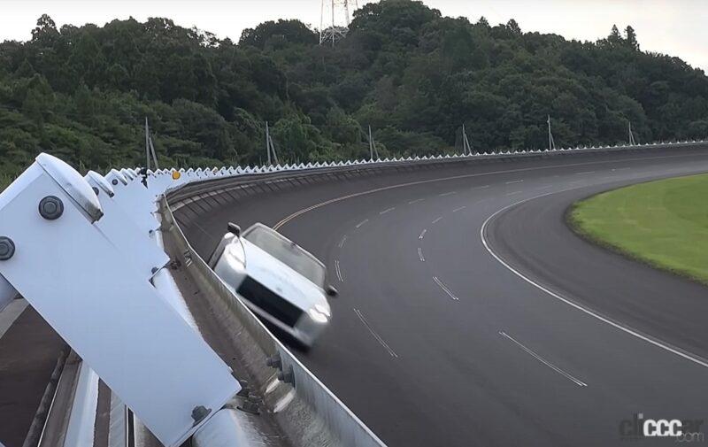 「新型フェアレディZが早くも最高速テストに登場。「300km/hいけるベース車は作っときました」と日産・田村氏【VIDEO OPTION】」の51枚目の画像