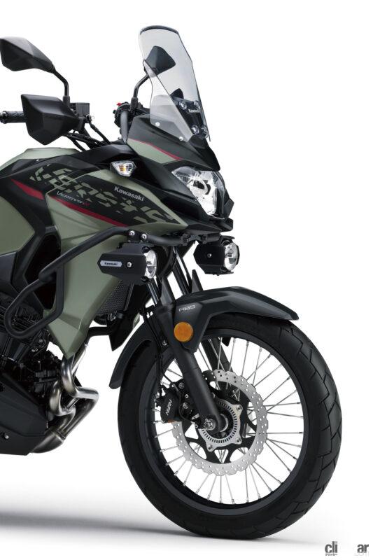 「カワサキの250cc冒険バイク「ヴェルシスX250ツアラー」に新色採用。2023年モデルが最後？」の4枚目の画像