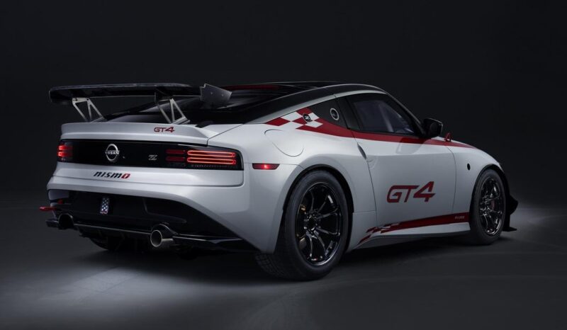 「日産が「Nissan Z GT4」を発表。市販車ベースカテゴリーのGT4向けレース車両」の3枚目の画像