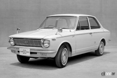1966年に誕生した初代カローラ。大衆車として日本のモータリゼーションをけん引
