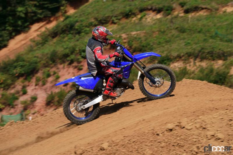 「今でも新車で買える2ストバイク、ヤマハ「YZ125X」と「YZ250X」でオジさんライダーがオフロードに挑戦」の24枚目の画像