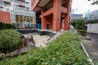 二代目横浜駅の遺構がある高島のビル