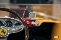 英国のリトル・カー・カンパニーが製造した電動ミニチュアカー、フェラーリ テスタロッサ J。マネッティーノスイッチ