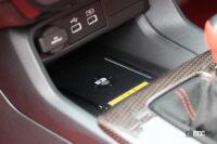 ワイヤレス充電器(Qi(チー)規格/15W急速充電対応/ワイヤレス充電器サイズ:約145 × 約90mm)2万2000円