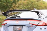 シビックタイプRのテールゲートスポイラーにはギザギザが