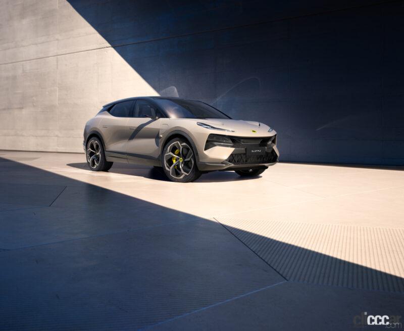「ロータスが放つ新型EV「エレトレ」の全貌が明らかに。約1500万円の電動SUVは905馬力を発生！」の14枚目の画像