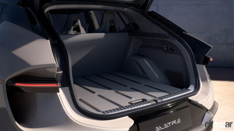 「ロータスが放つ新型EV「エレトレ」の全貌が明らかに。約1500万円の電動SUVは905馬力を発生！」の30枚目の画像