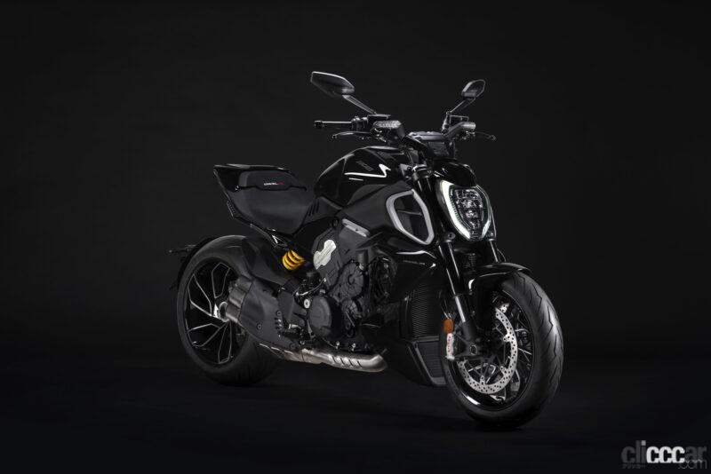 2023_ducati_diavelV4_03 画像|ドゥカティの新型クルーザー「ディアベルV4」は、エンジンの4気筒化や右4本出しマフラーで ...
