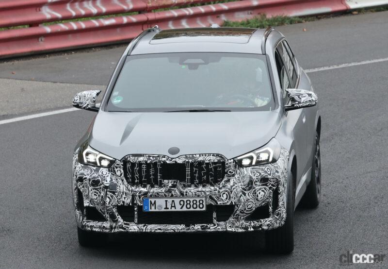 「デザインを過激に差別化。BMW「X1」改良型「M35i」がニュルブルクリンク登場」の1枚目の画像