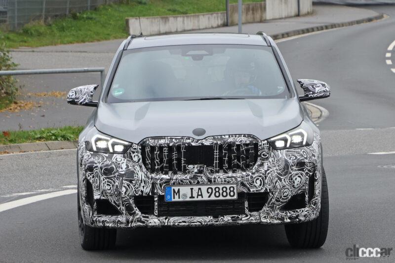 「デザインを過激に差別化。BMW「X1」改良型「M35i」がニュルブルクリンク登場」の9枚目の画像